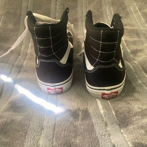 high top vans size 8.5 women’s